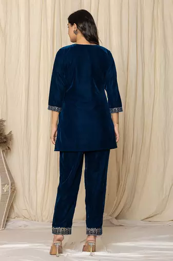  blue velvet embroidered co-ord set