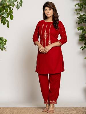  red velvet embroidered co-ord set with cotton lining 1