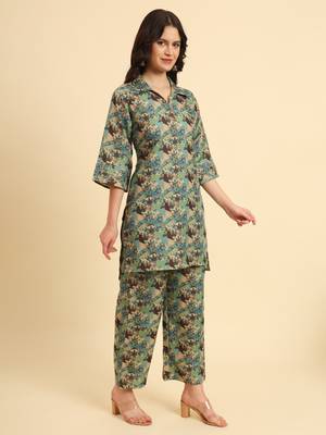  cotton digital printed blue workwear co-ord set with pintuck detailing 2