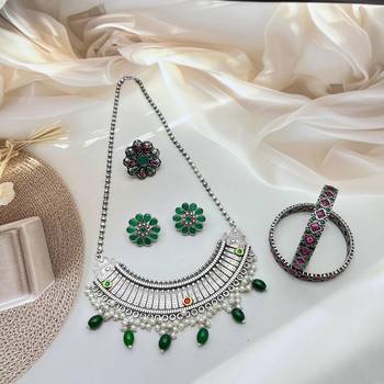 German silver green fusion necklace set indian jewellery set oxidised set with bangles and ring 2