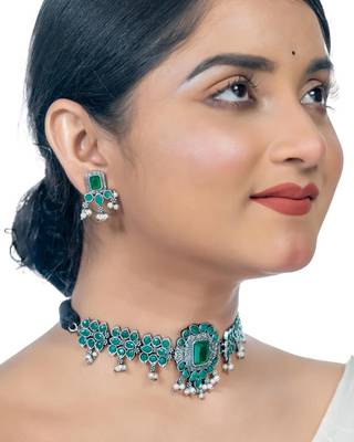 Pearl stone emerald green choker set indian temple jewellery, gift for her ethnic choker set, kemp jewelry 2