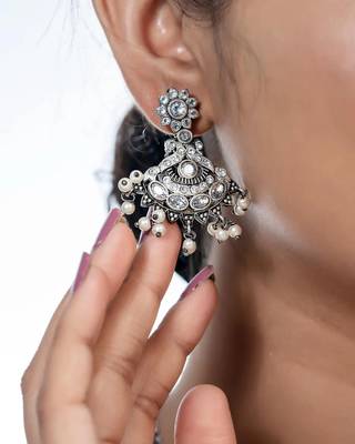 Oxidised white stone necklace set, indian jewellery, south indian jewellery, pearl necklace set 2