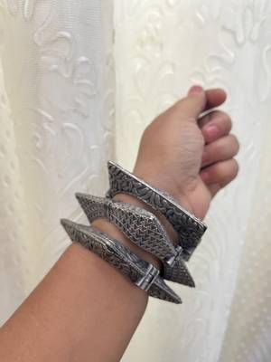 Indian square kada openable bangle set silver plated hand kada bracelet antique silver look kada broad bracelet 5