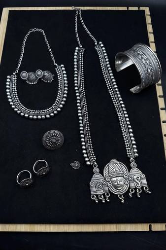Indian silver jewelry set of long necklace set, ethnic jewelry, temple jewelry, indian jewelry necklace set