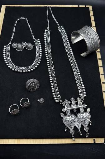Indian silver jewelry set of long necklace set, ethnic jewelry, temple jewelry, indian jewelry necklace set