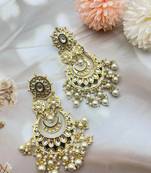 Kundan and pearl dangle earrings, chand earrings, indian wedding earrings, bridal jewelry moon shaped earrings
