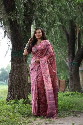 Pink Desi Tussar Silk Saree With Printed Pattern Pallu And Zari Weaving Border With Blouse
