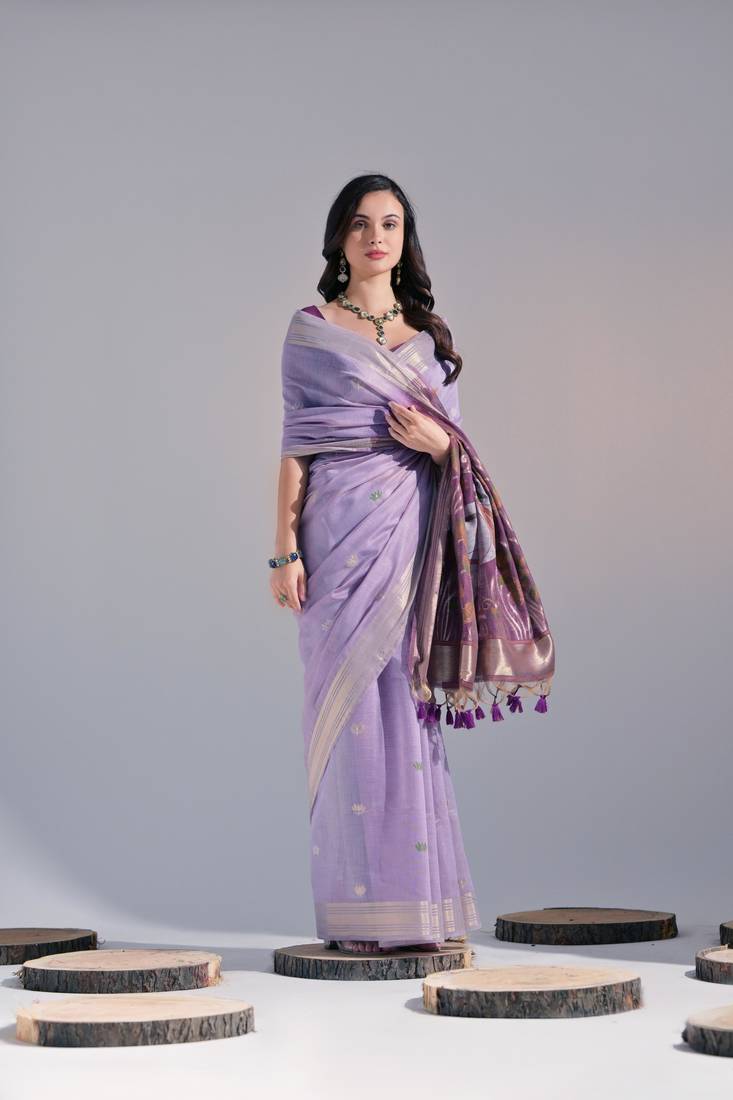 Lavender Soft Muga Cotton Saree With Weaving Border And Resham Weaving Pallu With Blouse