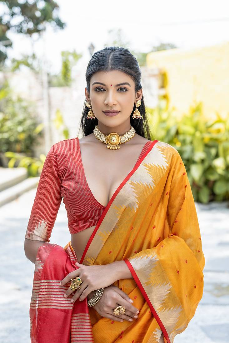 Mustard Semi Tussar Silk Saree With Bandhani Style Temple Border With Blouse
