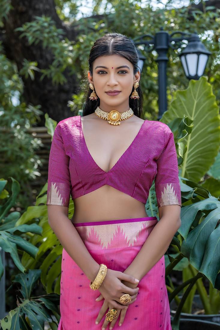 Pink Semi Tussar Silk Saree With Bandhani Style Temple Border With Blouse