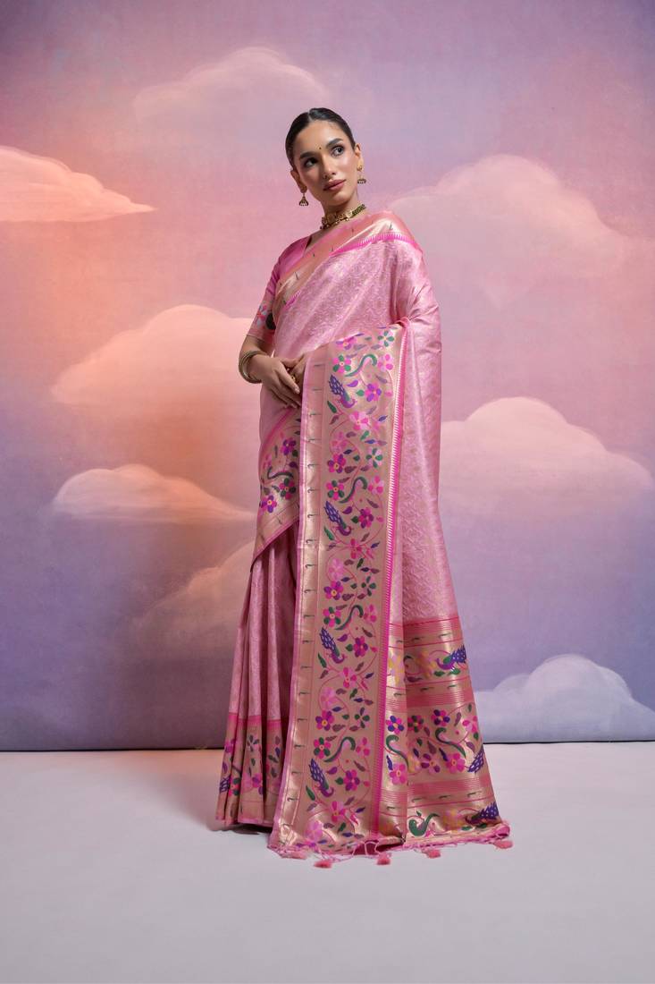 Baby Pink Soft Banarasi Saree With Kanjivaram Weaving Texture And Contrast Weaving Border With Blouse