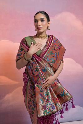 Wine Soft Banarasi Saree With Kanjivaram Weaving Texture And Contrast Weaving Border With Blouse 4