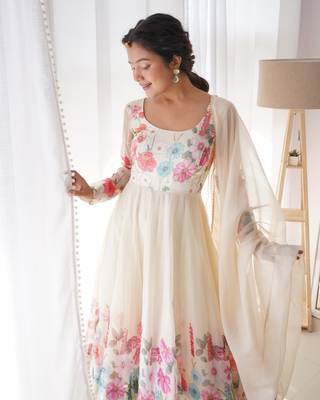 PURE SOFT ORGANJA SILK FABRIC FULLY FLAIR KALI PATTERN AND CANVAS PATTA WITH DUPPTA SET ,PENT READY TO WEAR 5