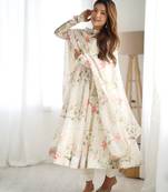 Soft Organza Silk Fabric Fully Flair Kali Pattern And Canvas Patta Anarkali Kurti With Pent And Dupatta  