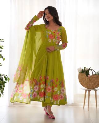 PURE SOFT ORGANJA SILK FABRIC FULLY FLAIR KALI PATTERN AND CANVAS PATTA WITH DUPPTA SET ,PENT READY TO WEAR 3