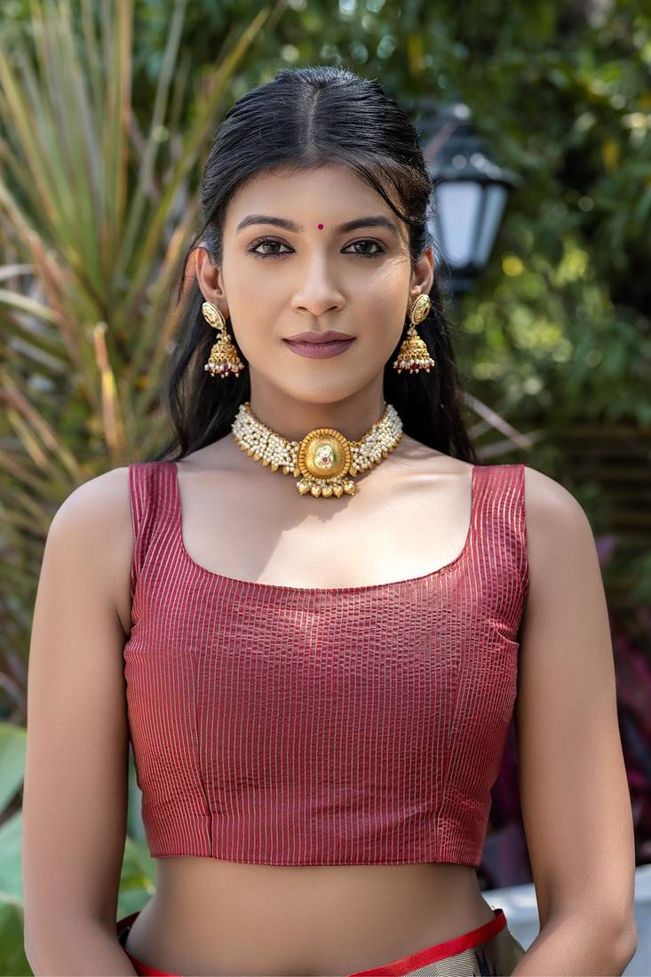 Gajari bangali style Semi Tussar Silk Bland Temple Border & contrust Pallu Saree With Blouse