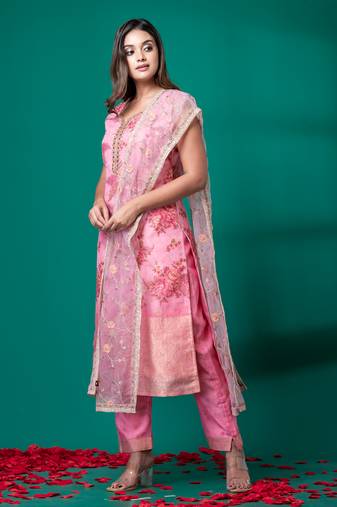 Ruh women's traditional silk blend kurti pant with dupatta
