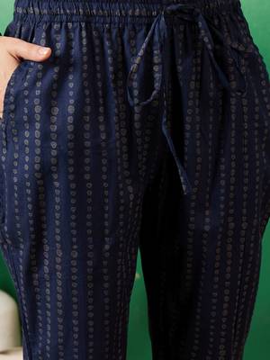 Dark navy blue embroidered cotton round neck kurta sets 4