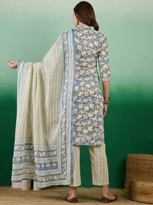 Grey embroidered cotton v neck kurta sets 2