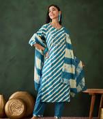 Teal blue printed cotton v neck kurta sets