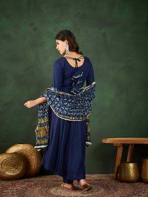 Navy blue plain viscose rayon round neck kurta sets 2