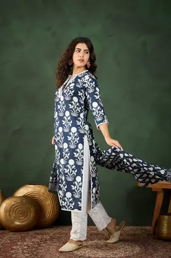 Navy blue printed cotton round neck kurta sets