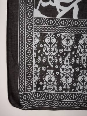 Black printed cotton round neck kurta sets 5