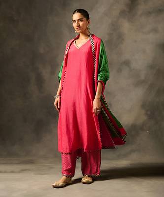 Savi kurta set with dupatta - pink 3