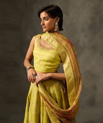 Laya lehenga set with dupatta - green 3