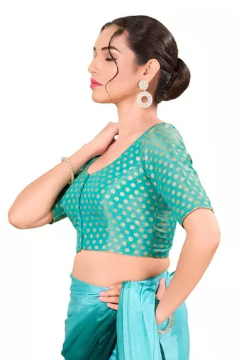 Light Blue Padded Tissue Round Neck Blouse