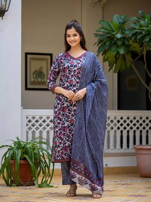 women grey rayon blend floral printed straight kurta trouser with dupatta 6
