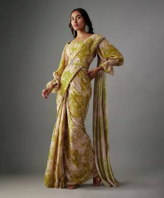 Green georgette digital printed pre-draped saree set 1