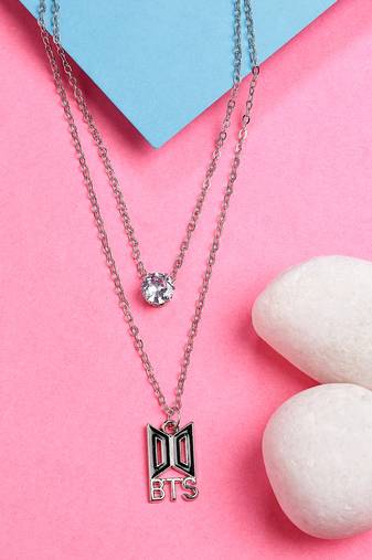  women's silver-toned artificial stones layered chain