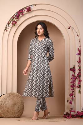 Brown zigzag printed kurta set for women 5