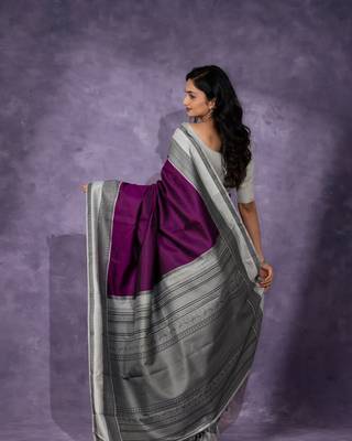 Purple Silk Blend Woven Banarasi Saree 2