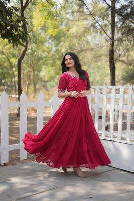 PINK GOWN WITH ATTRACTIVE EMBROIDERED BEADS WORK IN GEORGETTE 4