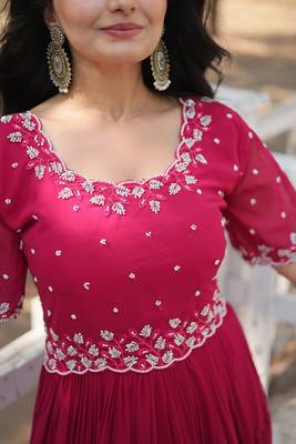PINK GOWN WITH ATTRACTIVE EMBROIDERED BEADS WORK IN GEORGETTE 5