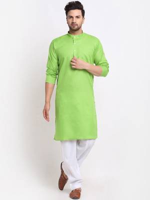 Men green solid cotton blend kurtas 1