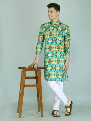 Men green printed cotton blend kurtas 1
