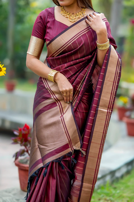 Maroon soft banarasi raw silk with zari weaving lining design saree with unstitched blouse 4