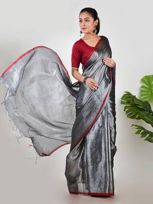 Aakar silver tissue saree with unstitched blouse piece 3