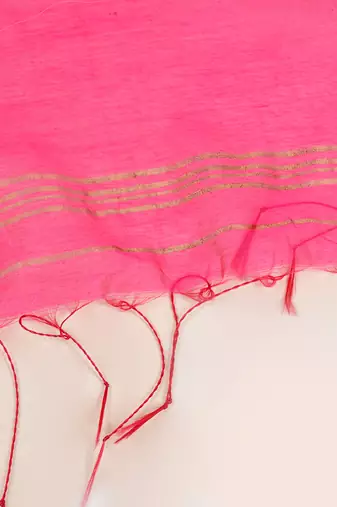 Aakar pink linen saree with unstitched blouse piece