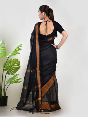 Aakar black linen saree with unstitched blouse piece 3