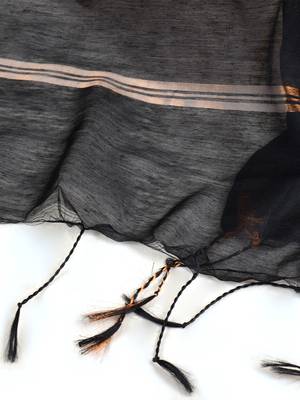 Aakar black linen saree with unstitched blouse piece 5
