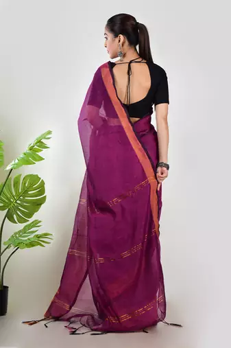 Aakar purple linen saree with unstitched blouse piece