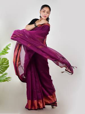 Aakar purple linen saree with unstitched blouse piece 4