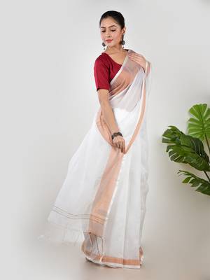 Aakar white linen saree with unstitched blouse piece 4