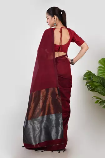 Aakar maroon linen saree with unstitched blouse piece