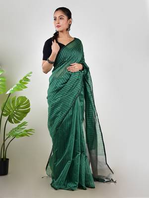 Aakar  green linen saree with unstitched blouse piece 1