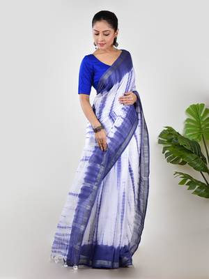 Aakar blue mul cotton saree with unstitched blouse piece 4